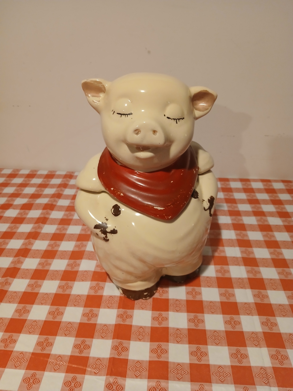 Vintage Shawnee Pottery USA Smiley the Pig with Red Bandana Cookie Jar
